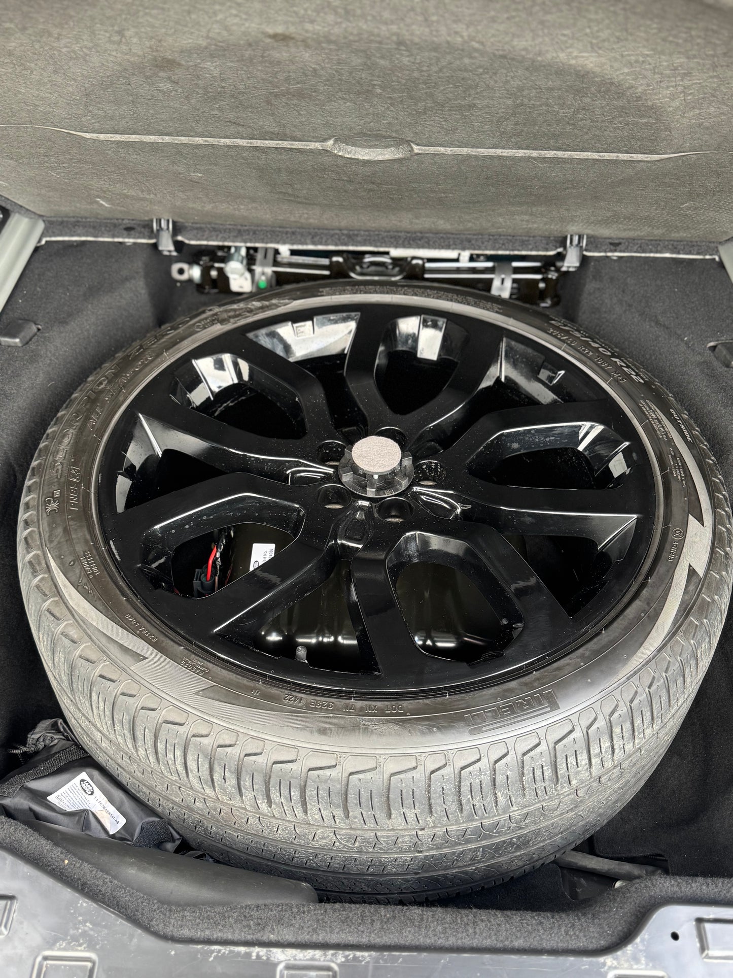2019 RANGE ROVER RANGE ROVER VOGUE SE SDV8 (250kW) LG MY19