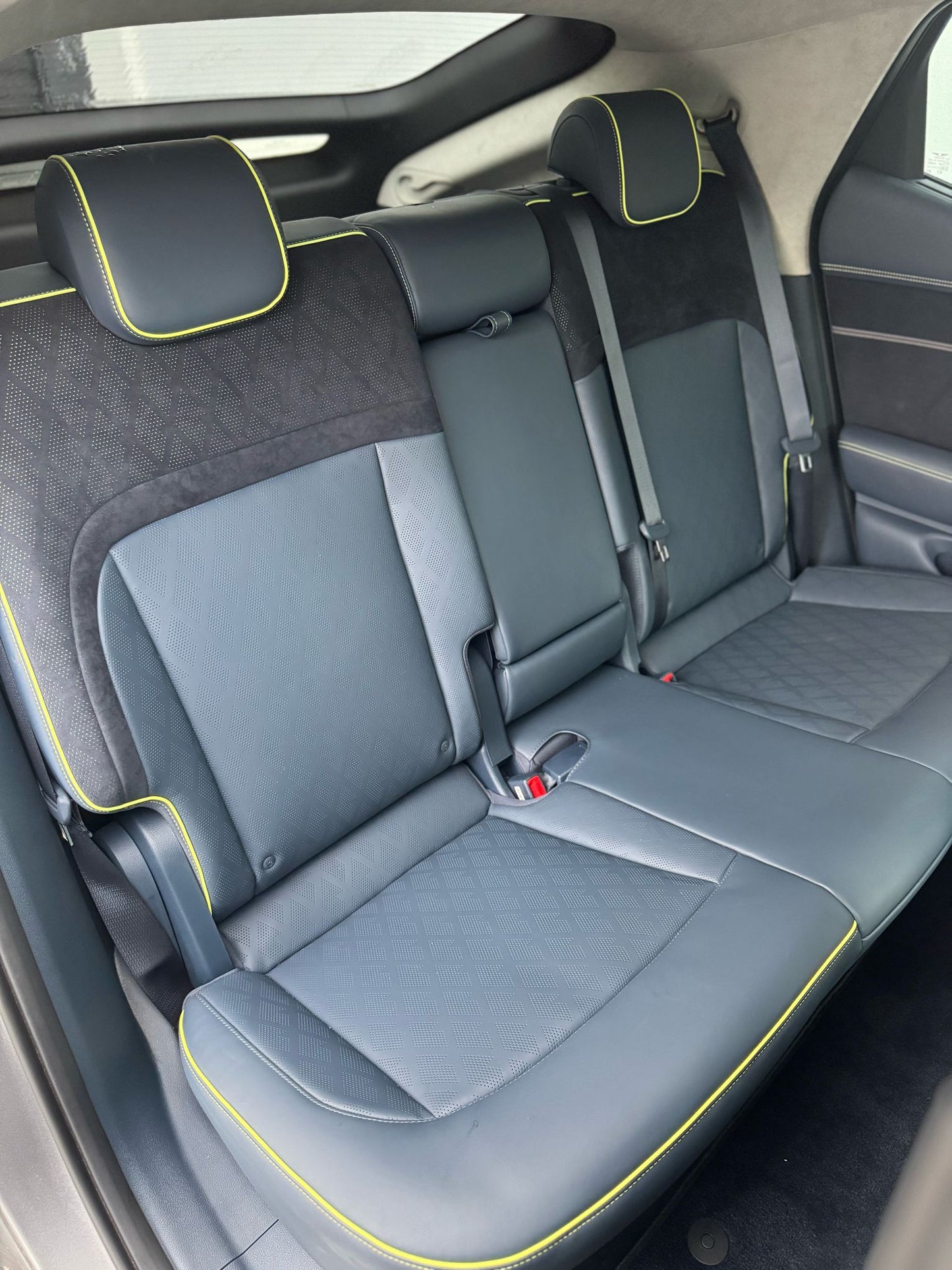 2023 GENESIS GV60 PERFORMANCE LUX (AWD) JW.V2 MY23