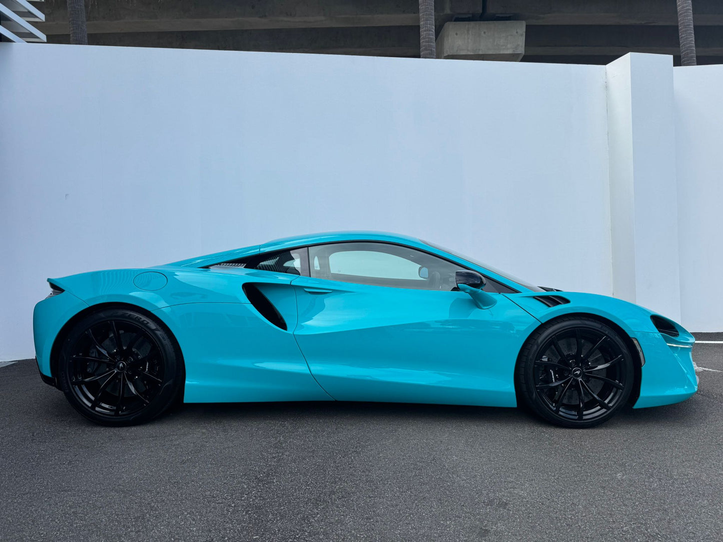 2024 McLaren Artura P16 MY24 Coupe 2dr SSG 8sp 3.0TT/71kW Hybrid