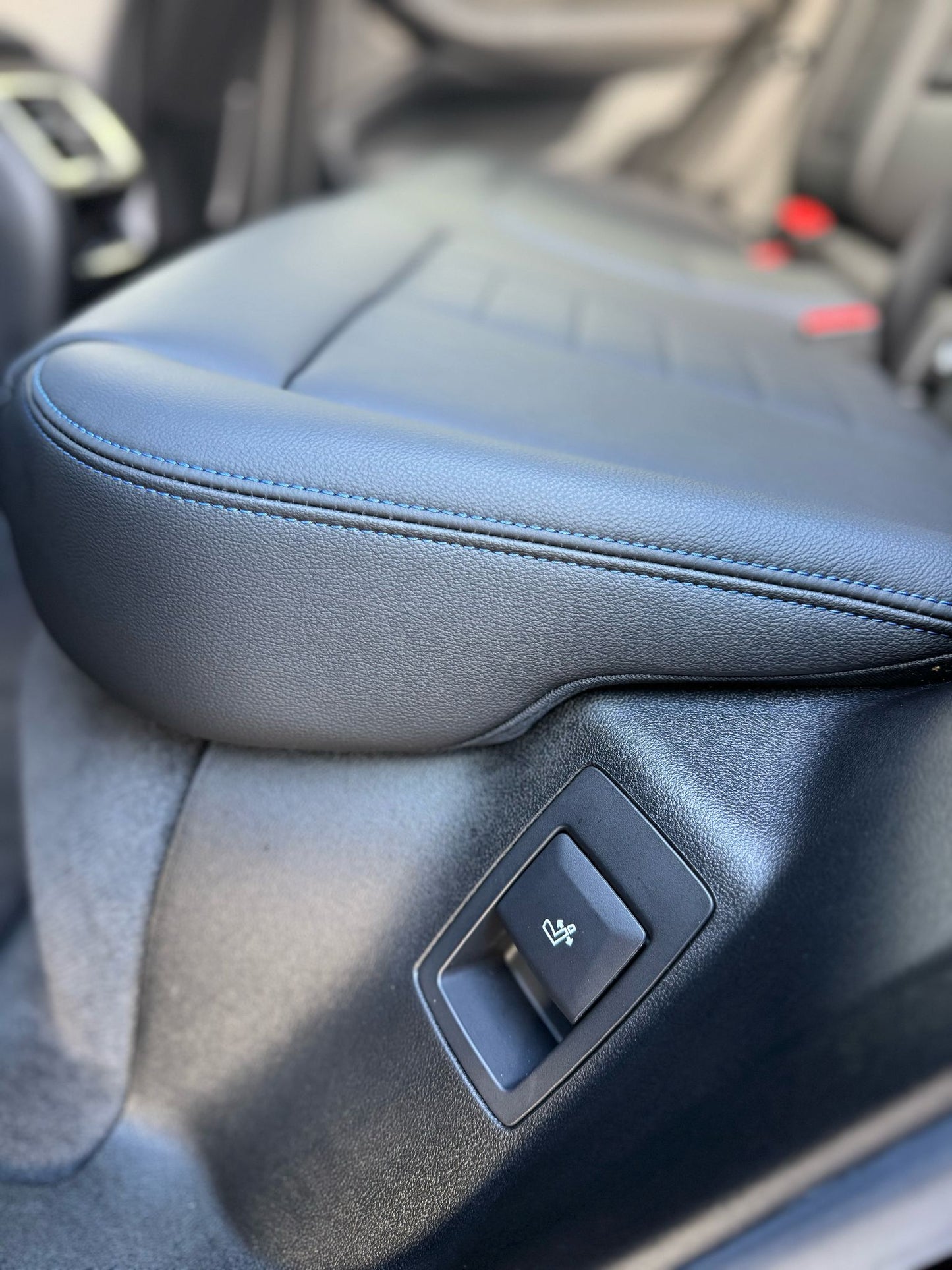 2022 BMW iX3 M SPORT G08